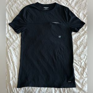 Express Men’s Black Faux Accent Pocket Tee 100% Cotton NWOT Sz XS